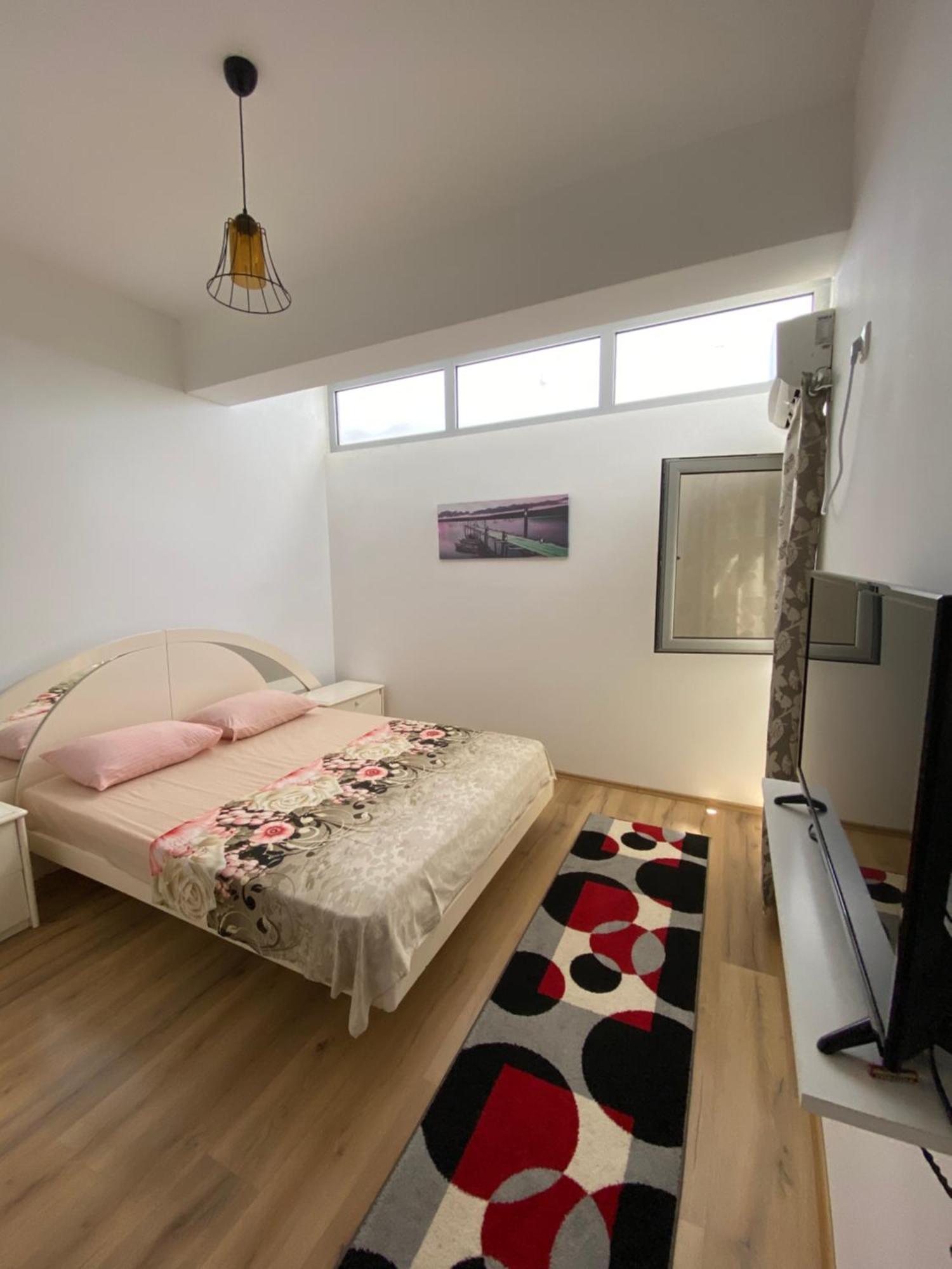 Leli Apartments Улцинь Экстерьер фото